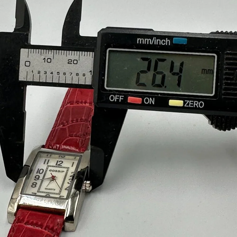 Gossip Tank Watch Women Silver Tone Red Second Hand Leather Band Works 9